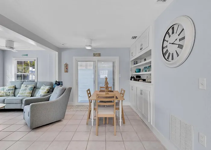 Villa 2760 Gulf 2