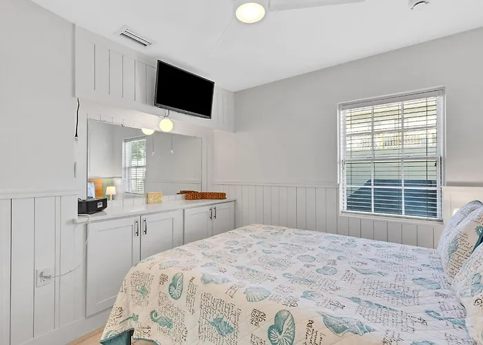 2760 Gulf 2 * Clearwater Beach