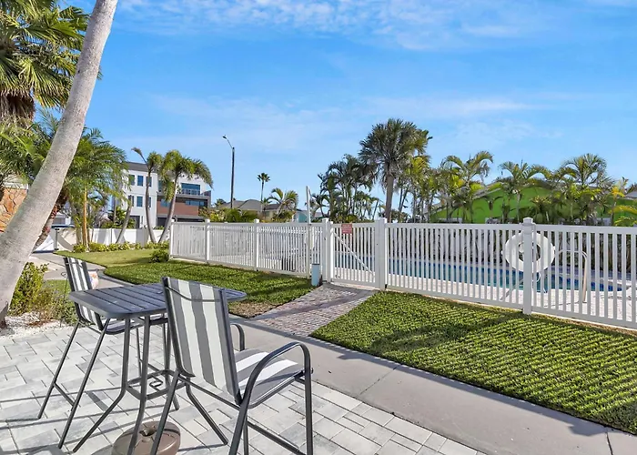 2760 Gulf 2 * Clearwater Beach